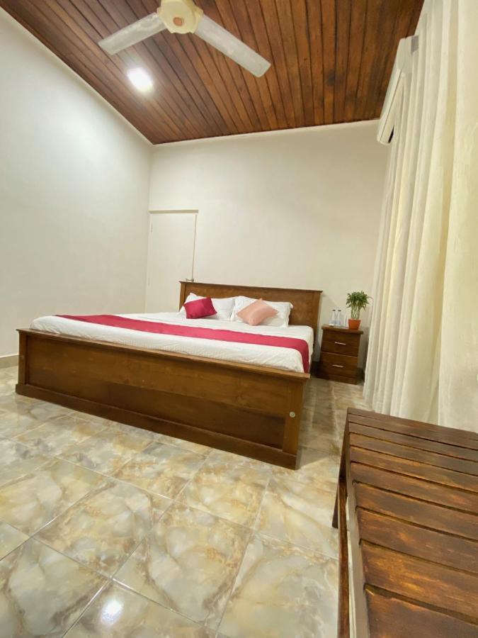 Lodge 87 Negombo Exterior photo